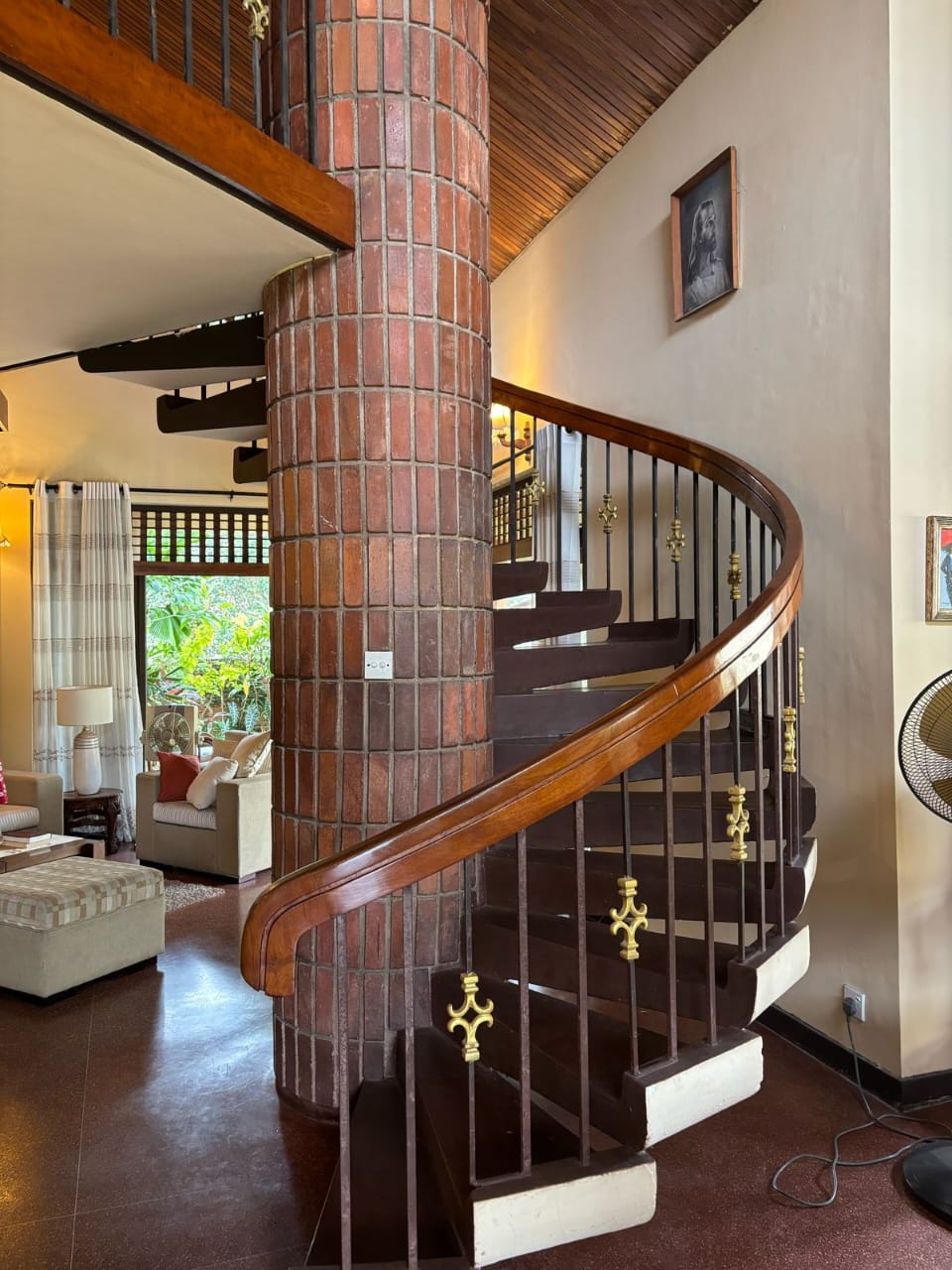 Living & Kitchen 19