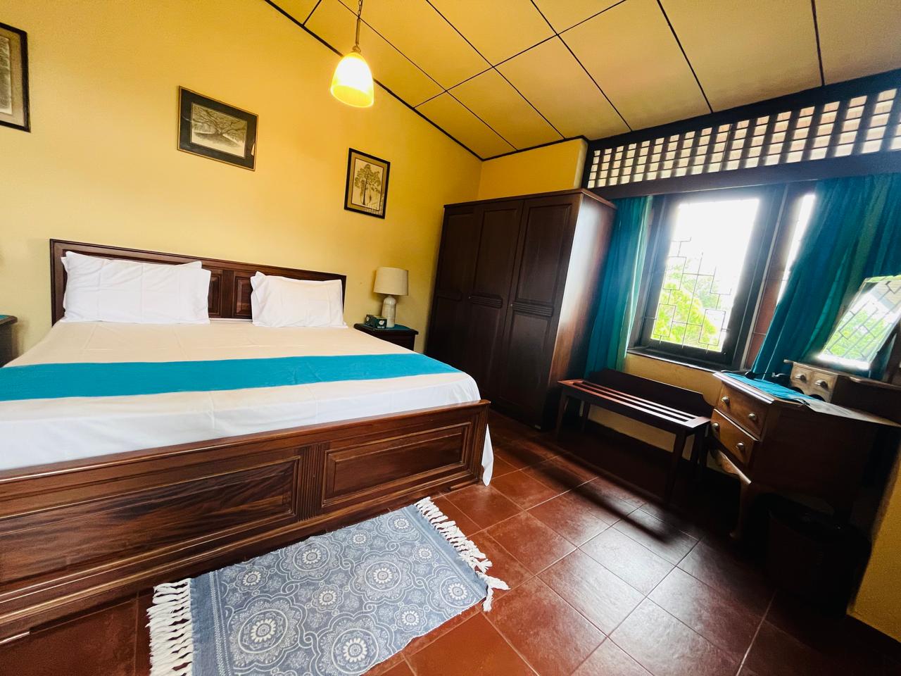 Suite & Bedroom 15