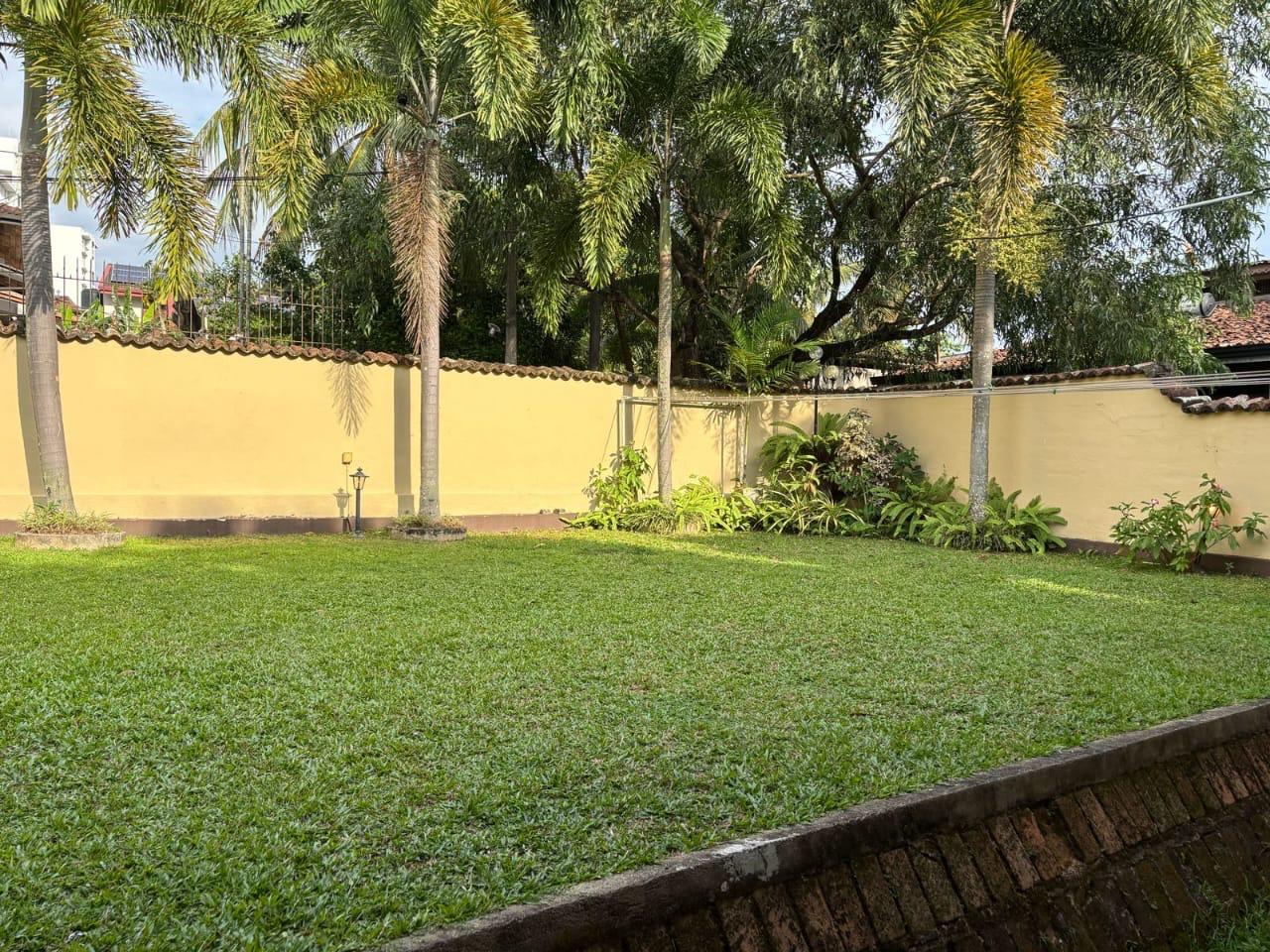 19 St Stephen's Villa - Slide 6